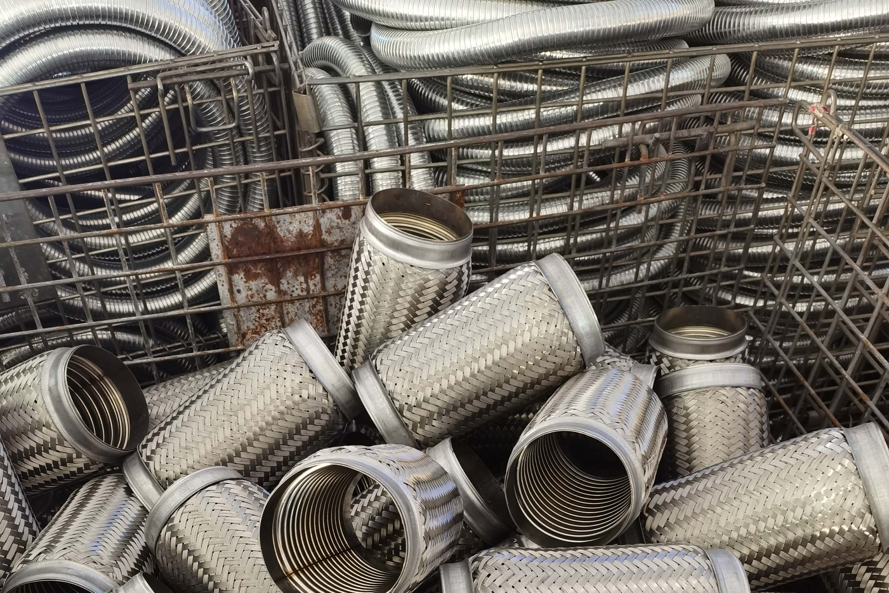 Size Range & Customization