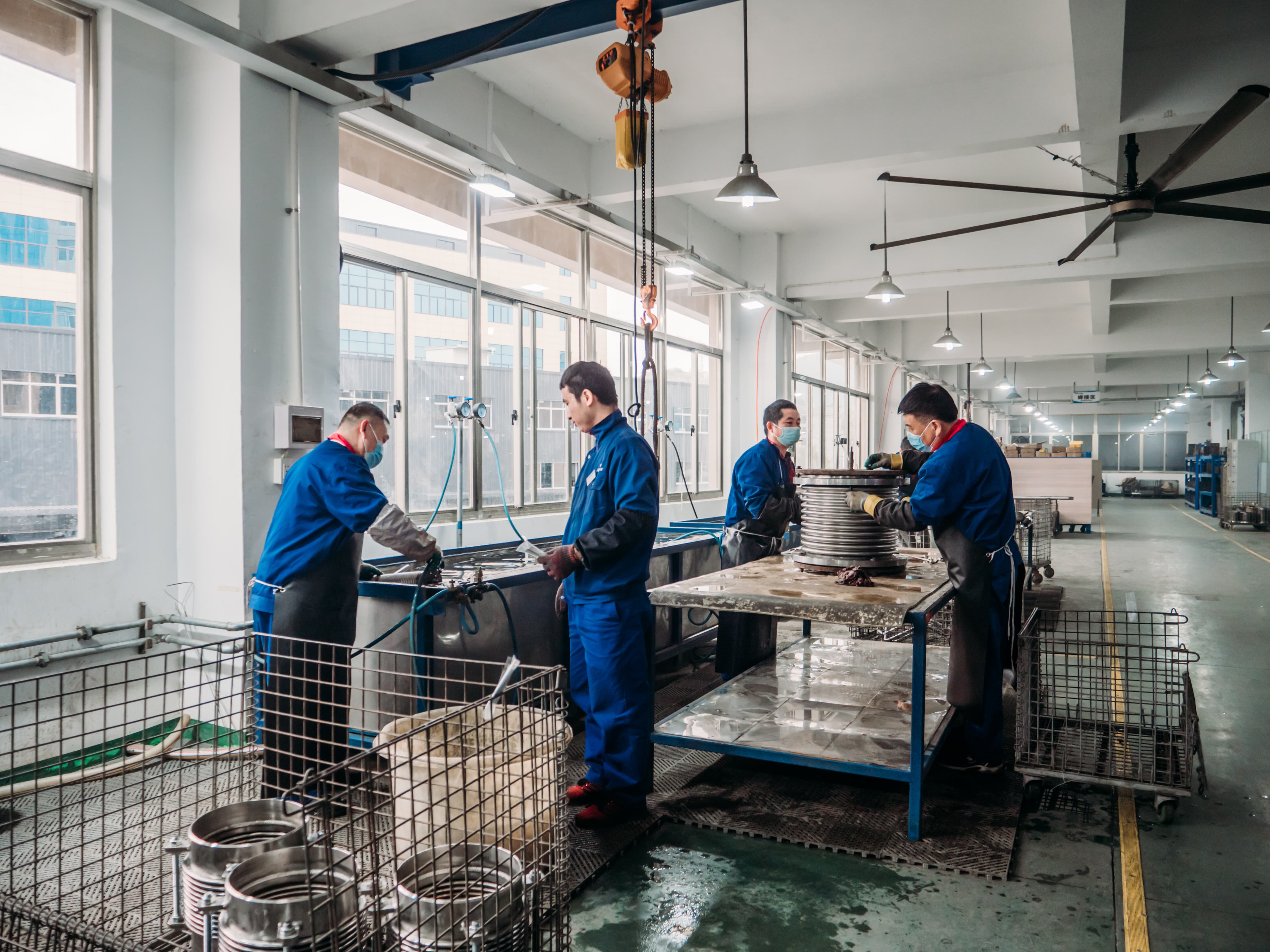 Automotive exhaust hose and stainless steel bellows manufacturing line