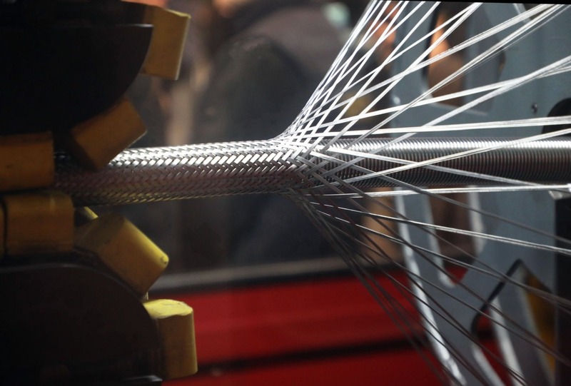Stainless Steel Metal Hose Braiding Process