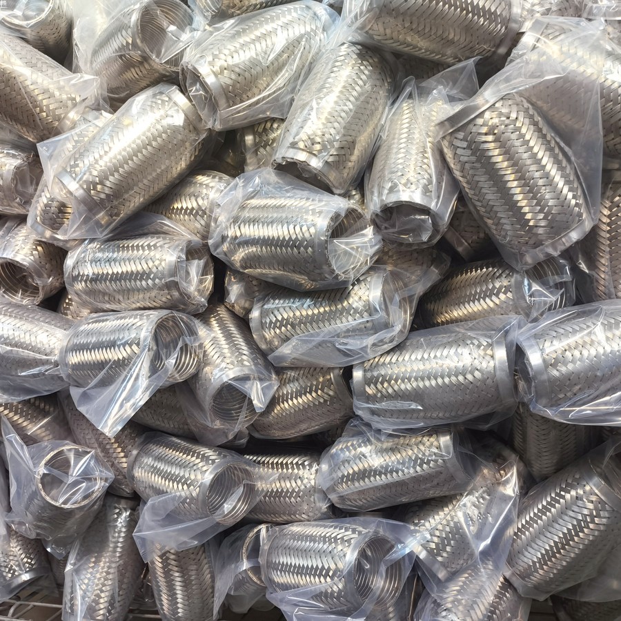 bulk exhaust flex pipe with interlock ready for industrial supply