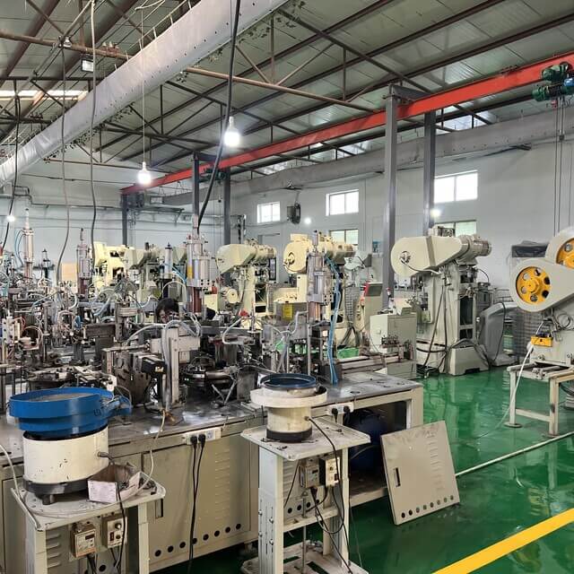 V-groove clamp production line