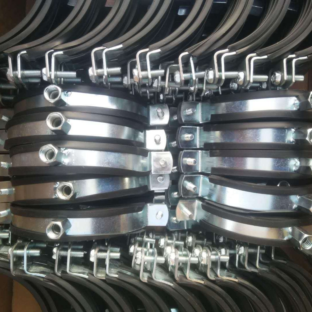 bulk packed rubber lined pipe clamps