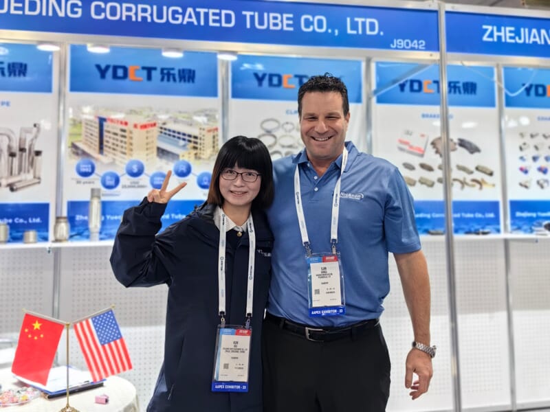 YUEDING Group Photo at the 2024 U.S. Exhibition.jpg